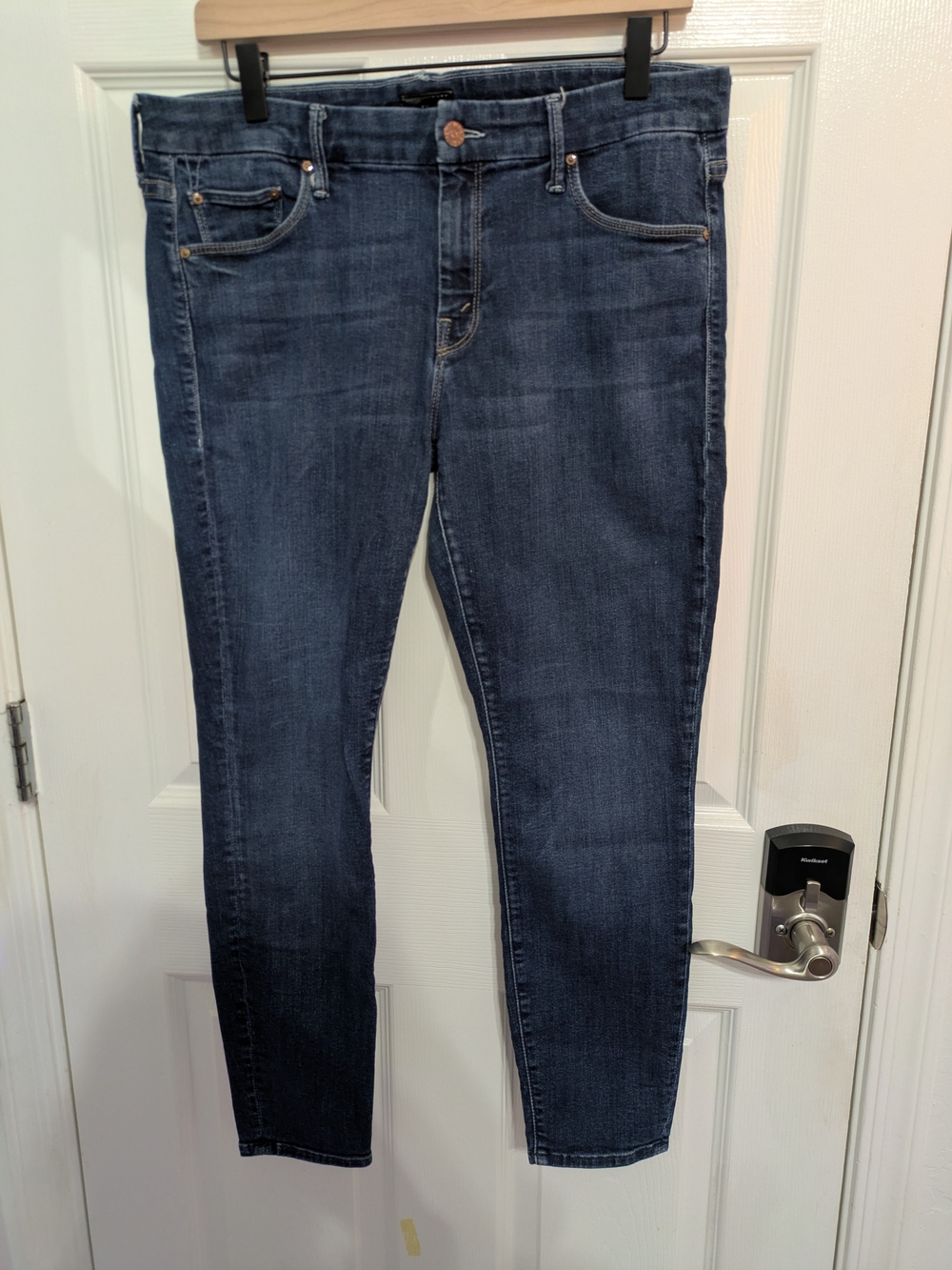MOTHER Denim The Looker Crop Blue Jeans Size 32